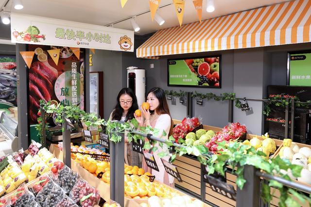 在所有快消品類別里,生鮮是"爆款"打造機.