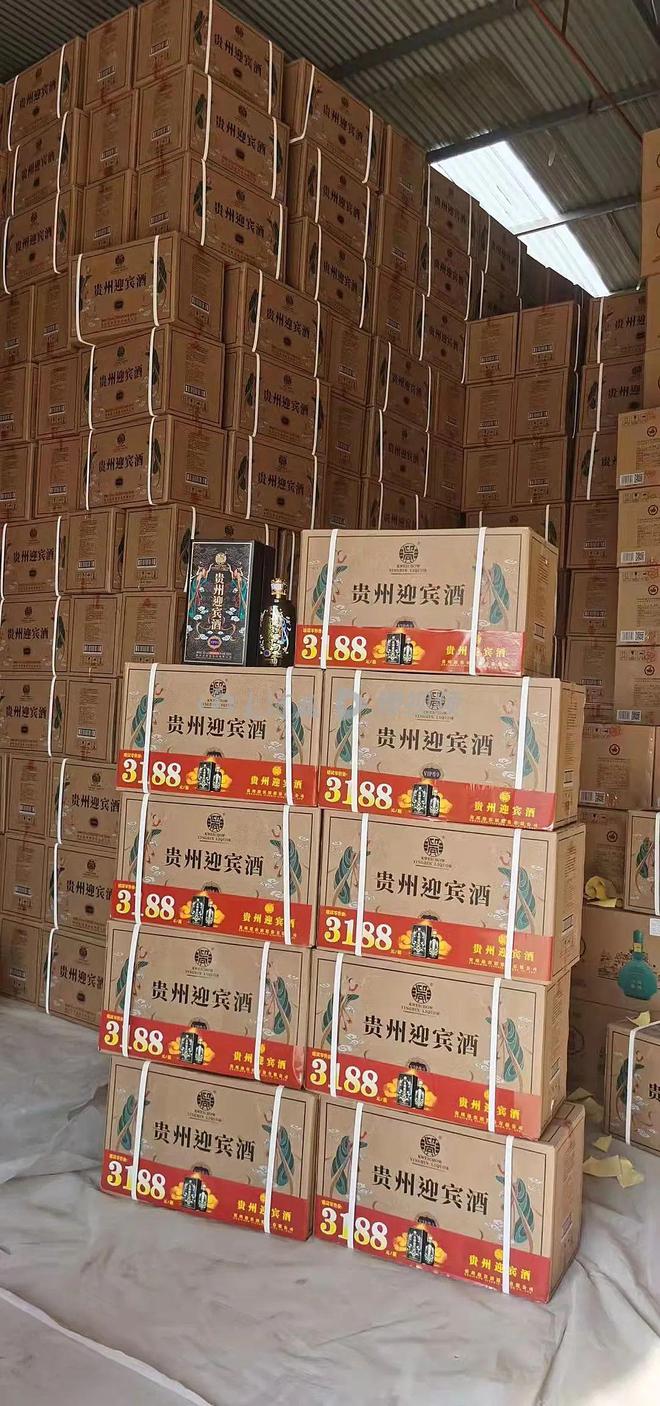 漲價囤貨,武漢人民的口糧酒#快消品 #配送 #倉儲物流 #郎