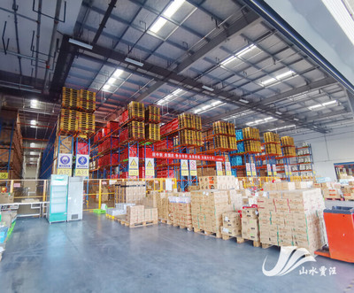 “非凡十年·賈汪真旺”之 《服務業加速崛起 百姓樂享現代生活》